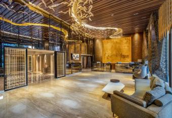 Grand Dafam Signature Surabaya allows 18 year olds to book a room