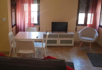 SLEEP TURIA apartamentos allows 18 year olds to book a room