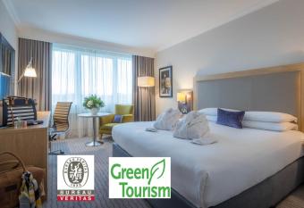 Clayton Hotel Burlington Road allows 18 year olds to book a room