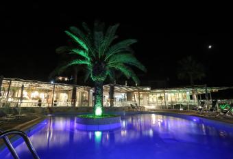 Anna Maria Paradise has Balcony rooms