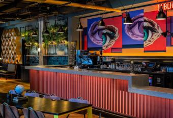 Jacobs Inn Dublin allows 18 year olds to book a room