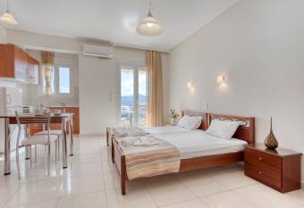 Niovi Luxury Apartments has Balcony rooms