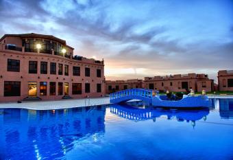 Al Bada Hotel and Resort has Smoking rooms