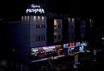 Hotel Pushpak has Balcony rooms