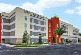 Home2 Suites by Hilton Daytona Beach Speedway has Balcony rooms