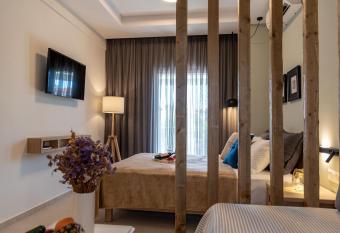 Mageiras Boutique Hotel has Balcony rooms
