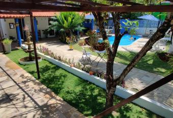 Pousada S  o Jorge allows 18 year olds to book a room