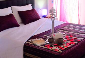 Sleep And Fly Rome Airport has Balcony rooms