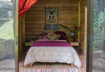 Chirripo Soul Sanctuary allows 18 year olds to book a room