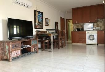 Mystra Place has Balcony rooms