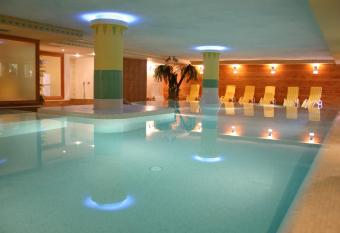 Residence Kristall- Fiemme Holidays has Balcony rooms