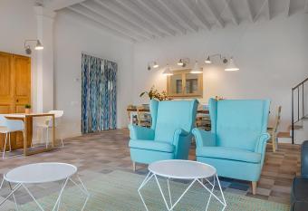 Son Gris has Balcony rooms