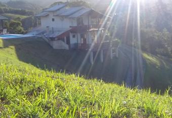 Casa de Campo has Smoking rooms