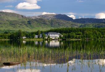 Harvey s Point allows 18 year olds to book a room