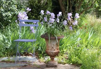 Le Chemin du Village has Balcony rooms