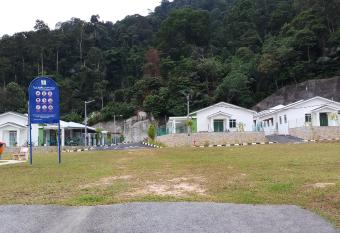 Farmos Homestay has rooms with a private hot tub