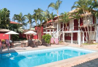 Pousada Tartaruga allows 18 year olds to book a room