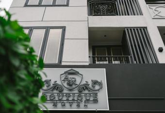 A&R Boutique Hotel allows 18 year olds to book a room