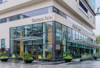 Glashaus Hotel allows 18 year olds to book a room