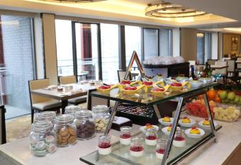 Marco Polo Lingnan Tiandi Foshan has Balcony rooms