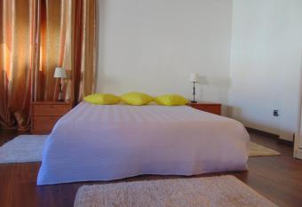 Casa Do Prado allows 18 year olds to book a room