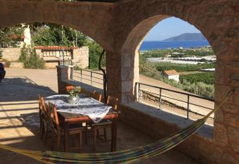 Leonidio Rock climbing house allows 18 year olds to book a room