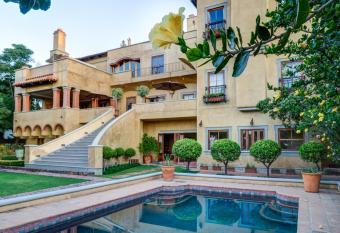 Castello Di Monte allows 18 year olds to book a room