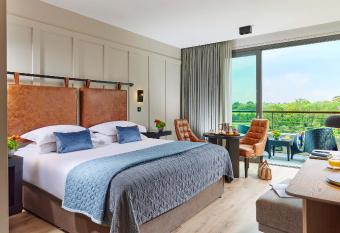 Seafield Hotel & Spa Resort has Balcony rooms