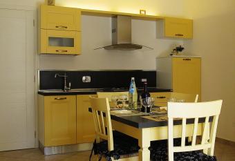 Ancora Appartamenti has Balcony rooms