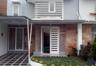 Vila Monex has Balcony rooms