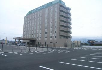 Hotel Route-Inn Komagane Inter has Smoking rooms