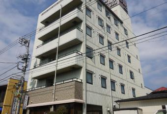 Hotel Route-Inn Court Uenohara has Smoking rooms