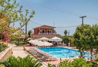 Marietta s Resort has Balcony rooms