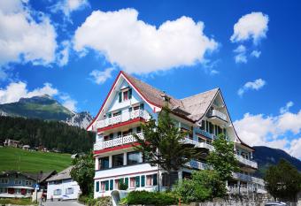 Gasthaus Friedegg allows 18 year olds to book a room