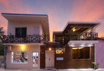 Surf Yoga Camp has Balcony rooms