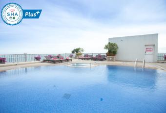 Asia Cha-am Hotel has Balcony rooms