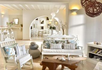Erato Hotel Mykonos allows 18 year olds to book a room