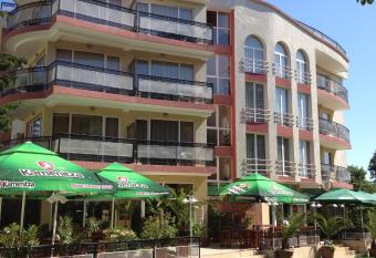 Family Hotel Diana has Balcony rooms