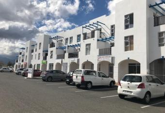 Modern secure apartment in Strand - Little Greece has Balcony rooms