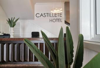 Hotel Castillete allows 18 year olds to book a room