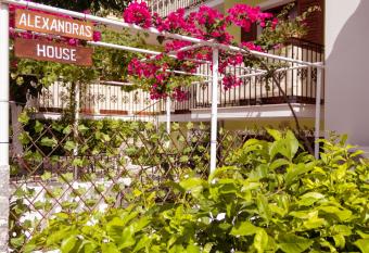 Alexandra s House has Balcony rooms