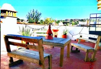 Casa Refugio 66 has Smoking/Balcony rooms