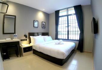 JV Hotel @ Simpang Ampat allows 18 year olds to book a room