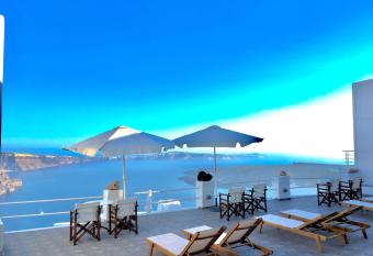 Artemisia Apartment Caldera allows 18 year olds to book a room