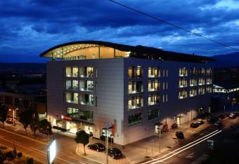 Ramada by Wyndham Podgorica has Balcony rooms