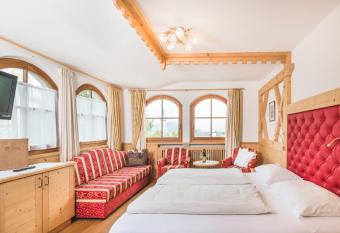 Hotel Castel Oswald von Wolkenstein has Balcony rooms