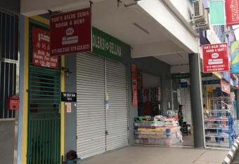 Tan   s Sibu jaya homestay allows 18 year olds to book a room