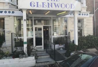 The Glenwood Hotel allows 18 year olds to book a room