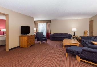Baymont by Wyndham Mequon Milwaukee Area allows 18 year olds to book a room