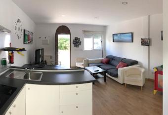 Tarifa Surf Center Apartment allows 18 year olds to book a room